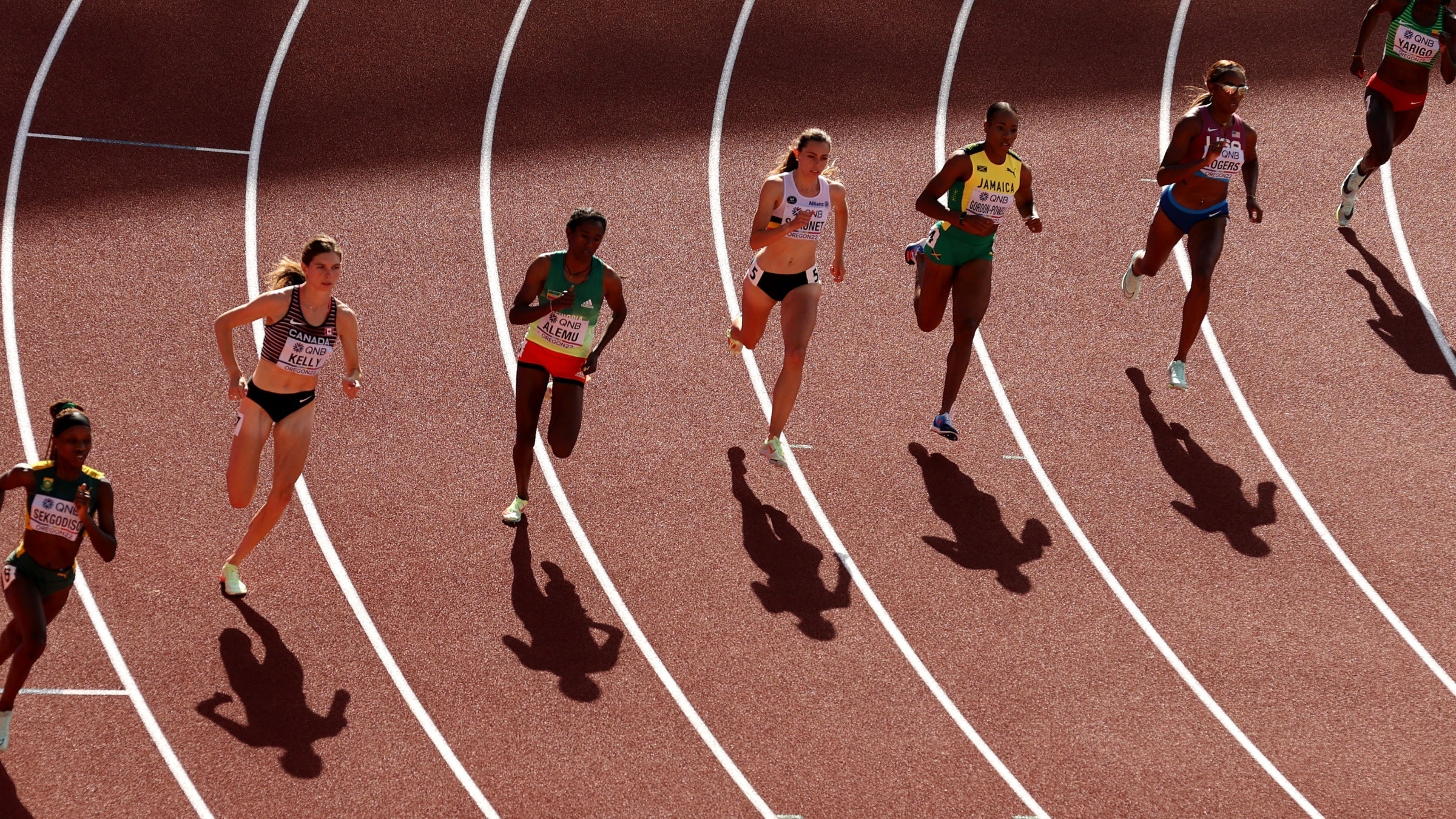 Atletinje na tekaški stezi