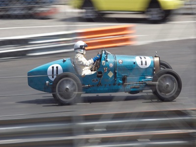 Dirkalnik Formule 1
